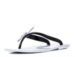 s-4060-black-white